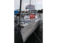 HUNTER 41 DS Click to launch Larger Image