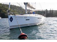JEANNEAU 409 Click to launch Larger Image