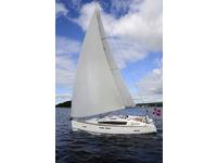 JEANNEAU 41 DS Deck Salon Click to launch Larger Image