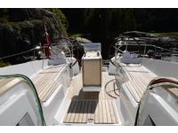 JEANNEAU 41 DS Deck Salon Click to launch Larger Image