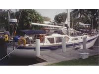 1988 North Kingstown Rhode Island 43 Cruising Yachts International Slocum 43 Pilot House