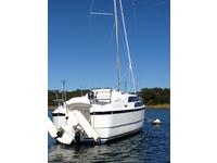 Macgregor 26M Click to launch Larger Image