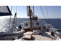 DE VRIES LENTSCH MOTORSAILER KETCH SEAGOING Click to launch Larger Image