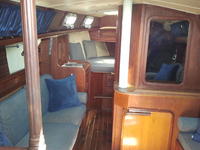 Islander Yachts usa Lslander 32 Click to launch Larger Image