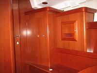 Groupe Finot Beneteau 423 Oceanis Click to launch Larger Image