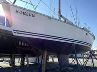 Jeanneau Sun Odyssey 42.2 Click to launch Larger Image