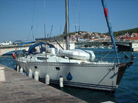 Jeanneau Sun Odyssey 42.2 Click to launch Larger Image