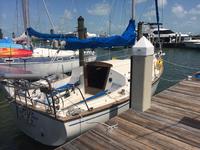 Island Packet 26' MKII Full Keel Click to launch Larger Image