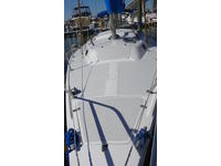 Catalina Yachts C30 Click to launch Larger Image