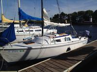 Catalina 22 Click to launch Larger Image