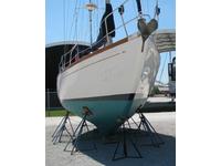 Migrator Yachts Block Island 40 Click to launch Larger Image