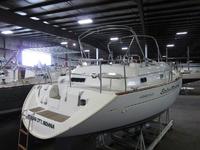 Beneteau Oceanis 36.5 CC Click to launch Larger Image
