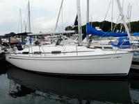 Bavaria Cruiser 30 Click to launch Larger Image