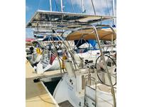 Beneteau 423 Partnership Click to launch Larger Image