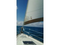Beneteau 423 Partnership Click to launch Larger Image