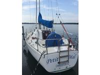 1986 Moorseville North Carolina 28 J Boats J 28