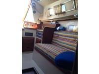 Catalina 25 Swing keel shoal draft inboard diesel Click to launch Larger Image