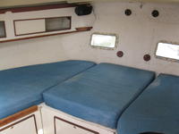 Morgan 41 Out Island walk through center console Click to launch Larger Image