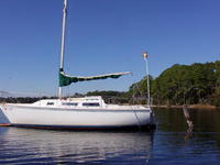 Catalina 25' pop-up shallow draft with swing keel