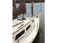 US YACHT 27' Click to launch Larger Image