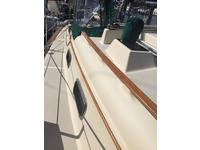 Island Packet IP32 Click to launch Larger Image