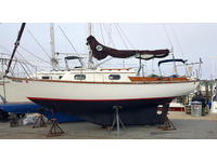 1982 Lindenhurst Storage Pd to 4152017 New York 22 Cape Dory 22D