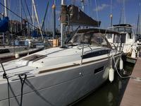 Jeanneau Sun Odyssey 349 Click to launch Larger Image