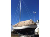 Union Ship Company Taiwan Union Polaris 36 - Cutter Rigged Click to launch Larger Image