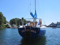 Ericson 27 Click to launch Larger Image