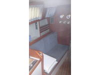 S2 Yachts S2 9.2C center cockpit Click to launch Larger Image