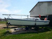 Venture Macgregor 25 Click to launch Larger Image