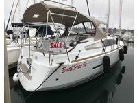 Jeanneau 41 Deck Salon Click to launch Larger Image