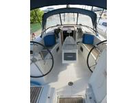 Beneteau Oceanis 40 Click to launch Larger Image