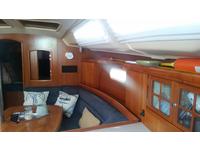 Hunter 36 Click to launch Larger Image