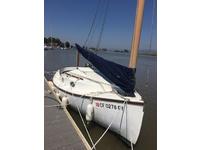 Marshall Sanderling Catboat Click to launch Larger Image