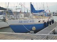 Custom Monohull Click to launch Larger Image