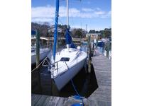 Hunter 28.5 Click to launch Larger Image