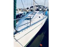 Beneteau Oceanis 351 Click to launch Larger Image