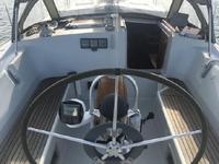 Beneteau 432 Click to launch Larger Image