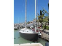Freedom 33 Center Board Cat Ketch Click to launch Larger Image