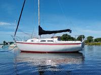 1974  Wisconsin 27 Ericson Yachts 