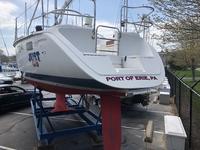 Hunter Legend 35.5 Click to launch Larger Image