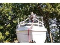 Hunter Marine 240 Click to launch Larger Image