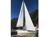 Catalina 27 Click to launch Larger Image