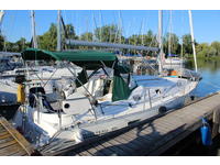 Beneteau 331 Click to launch Larger Image