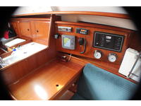 Beneteau 331 Click to launch Larger Image