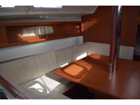 Beneteau Oceanis 34 Platinum Click to launch Larger Image