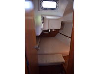 Beneteau Oceanis 34 Platinum Click to launch Larger Image