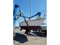 Catalina 30 Std rig Fin Keel Click to launch Larger Image