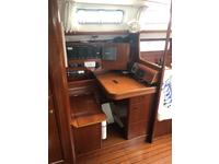 Beneteau 473 Click to launch Larger Image